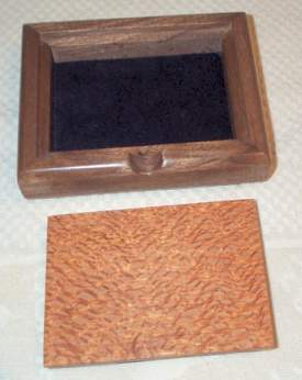 331lindsay_box2.jpg