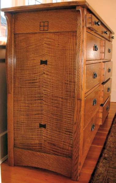 387dresser2.jpg
